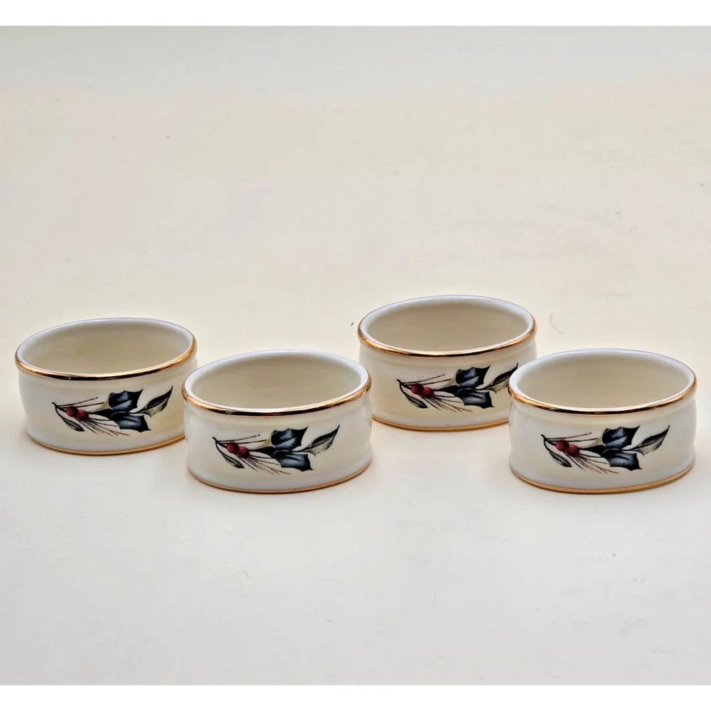 Lenox Winter Greetings Napkin Ring Set of 4 Ivory Porcelain Holly Berry Gold Rim